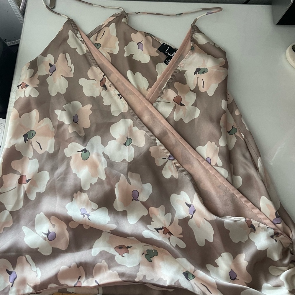 Lulus blouse size Small